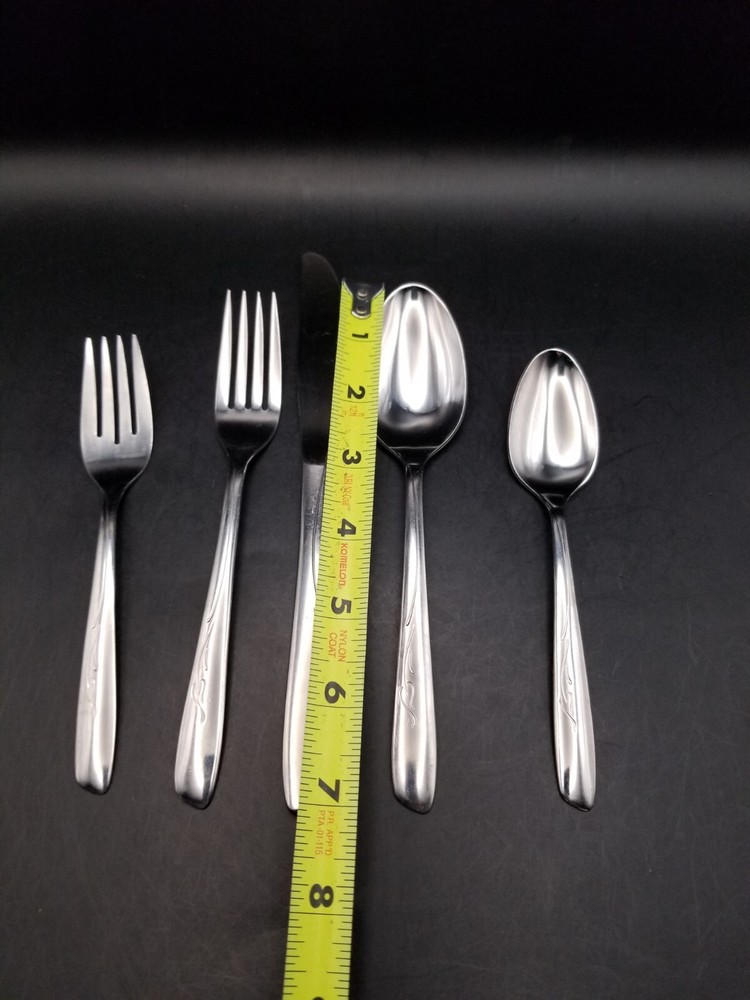 Vtg MCM 5 piece place set Onieda spring leaf silverware/ flatware
