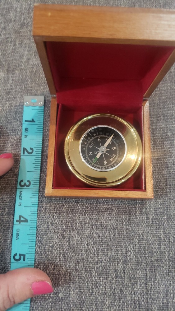 Pre-owned Brass Compass in Wooden Box