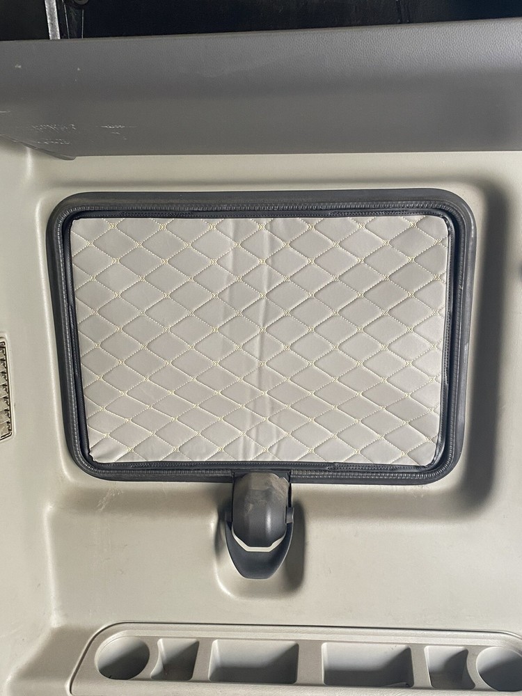 INTERNATIONAL LT Prostar  Curtains SLEEPER WINDOW  CURTAINS