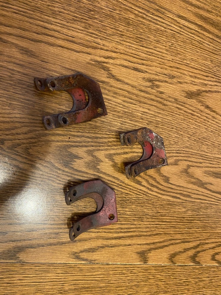 International Scout V8 engine hoist brackets
