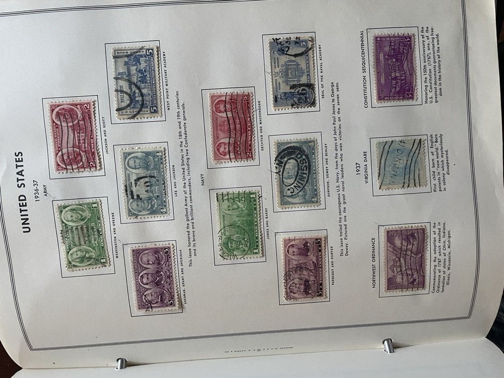 Harris US Liberty Stamp Album. 1847-1973. 700. Mint & Used Stamps.