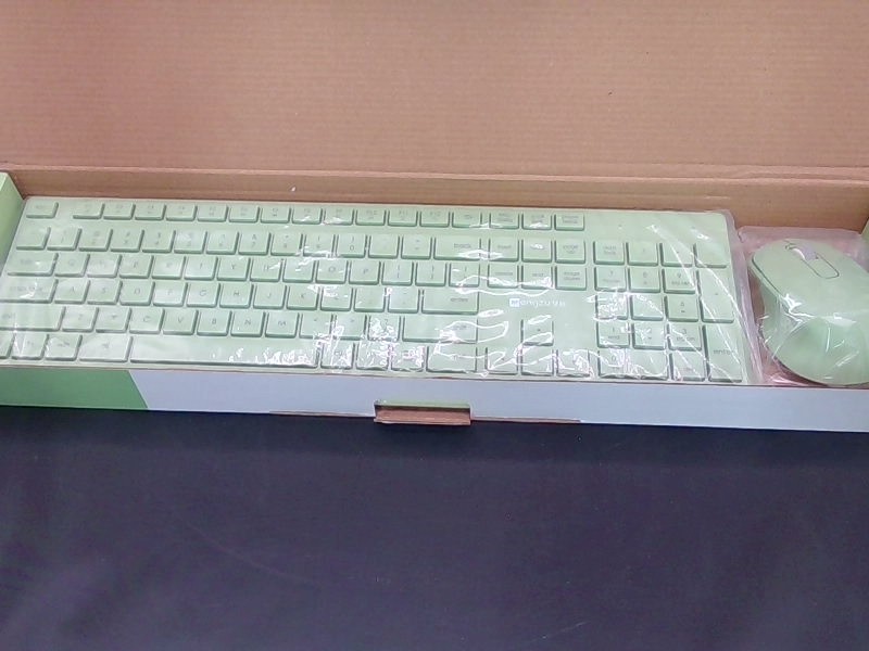 Mengzu DK783 Green Wireless Keyboard & Mouse Set