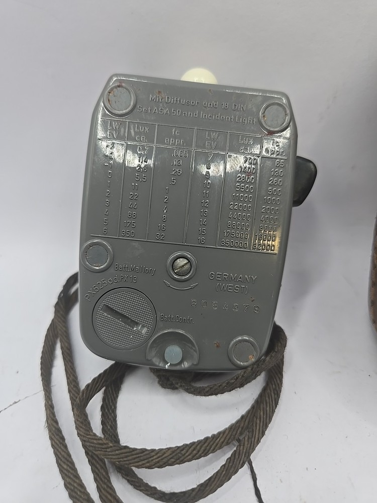 Gossen Super Pilot CdS Meter w/ Case.