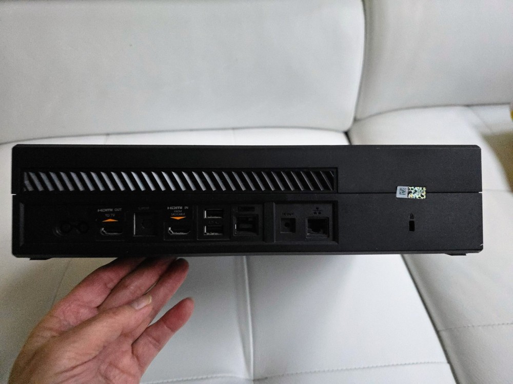 Xbox One 500 Console Model 1540 + Controller + Headset