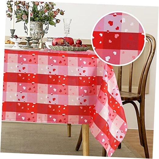 Valentine's Day Table Cloth, 60 x 84 Inch, 84" x 60" (Rectangular) Red Plaid