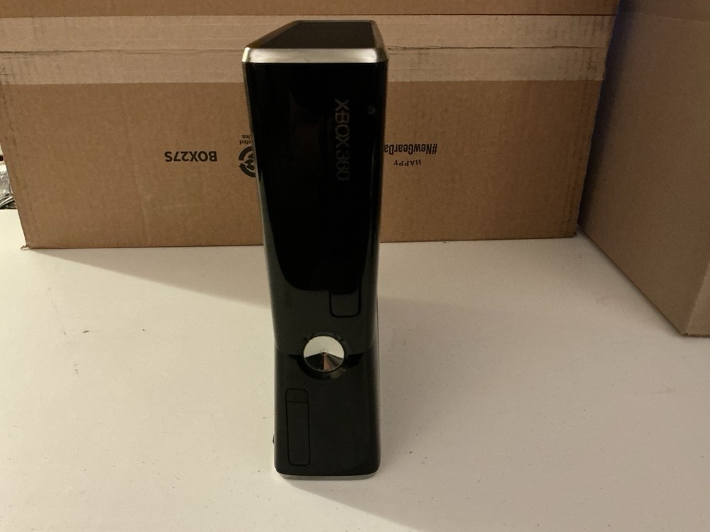 Microsoft Xbox 360 Black Video Game Console with Kinect Sensor & Accessories