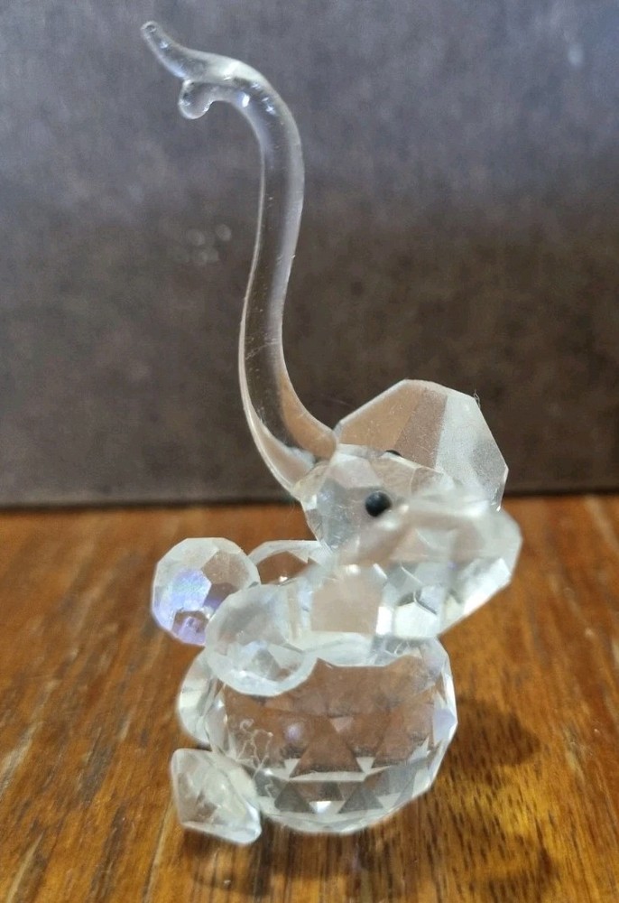 Small Crystal Elephant Figurine 5.5cm