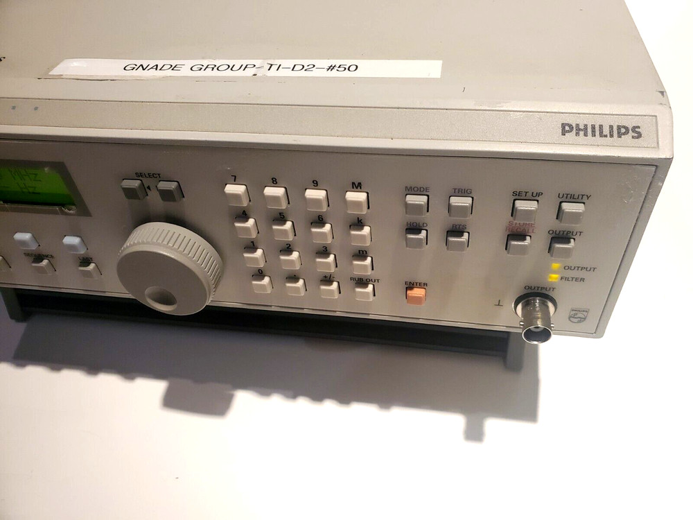 Fluke Philips PM 5150 ARBITRARY WAVEFORM GENERATOR 20 MS/s