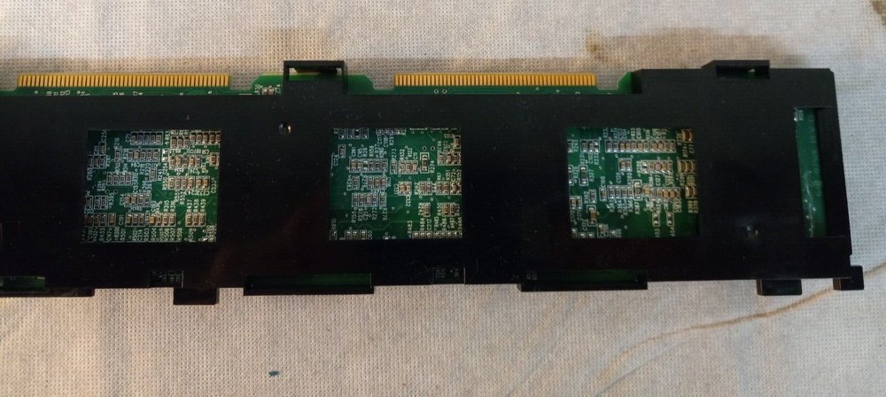 APC Smart-UPS RT 1500 - SIDE PCB