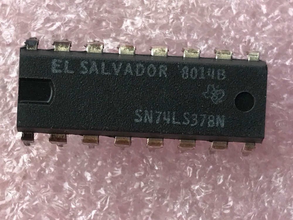 8 pcs,  SN74LS378N Texas Instruments HEX D-TYPE FLIP-FLOPS WITH ENABLE