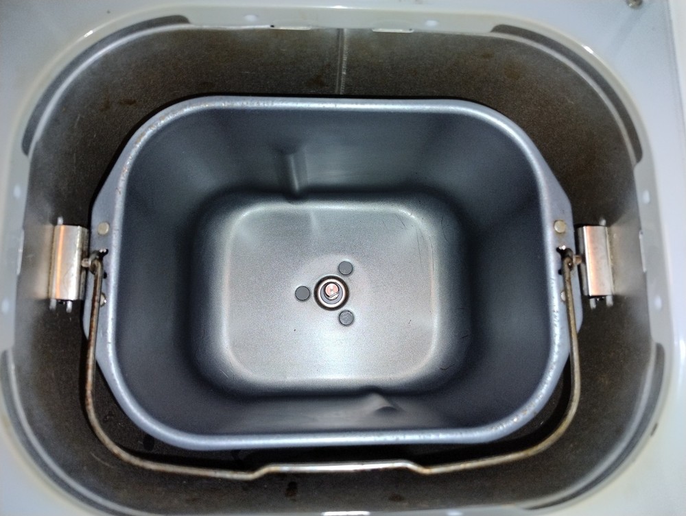 Oster Bread Machine 5834 With Manual READ DESCRIPTION