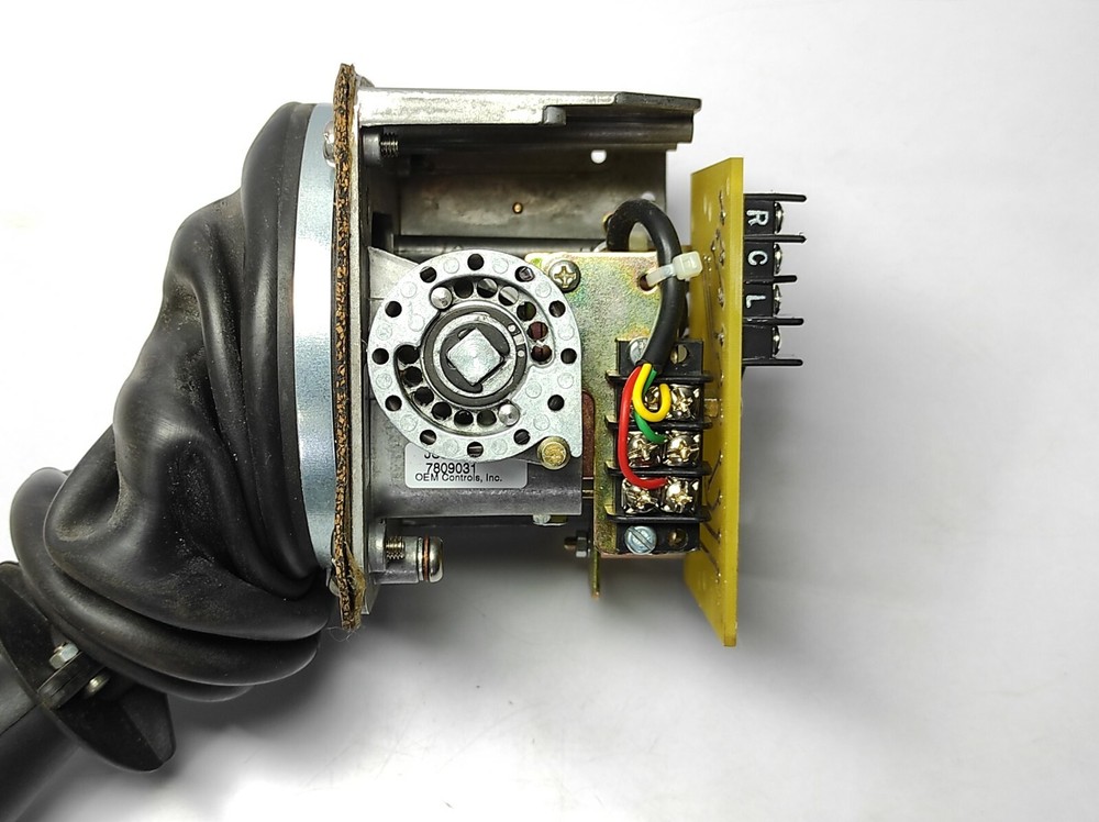 OEM Controls 7809031 Joystick Controller JS3M7050 DW Disc Brake