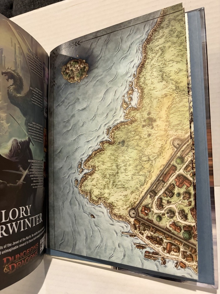 Dungeons & Dragons 4e Neverwinter Campaign Setting New NM w/Map 2011!