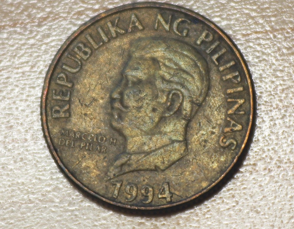 1994 Philippines 50 Sentimos Monkey-eating Eagle