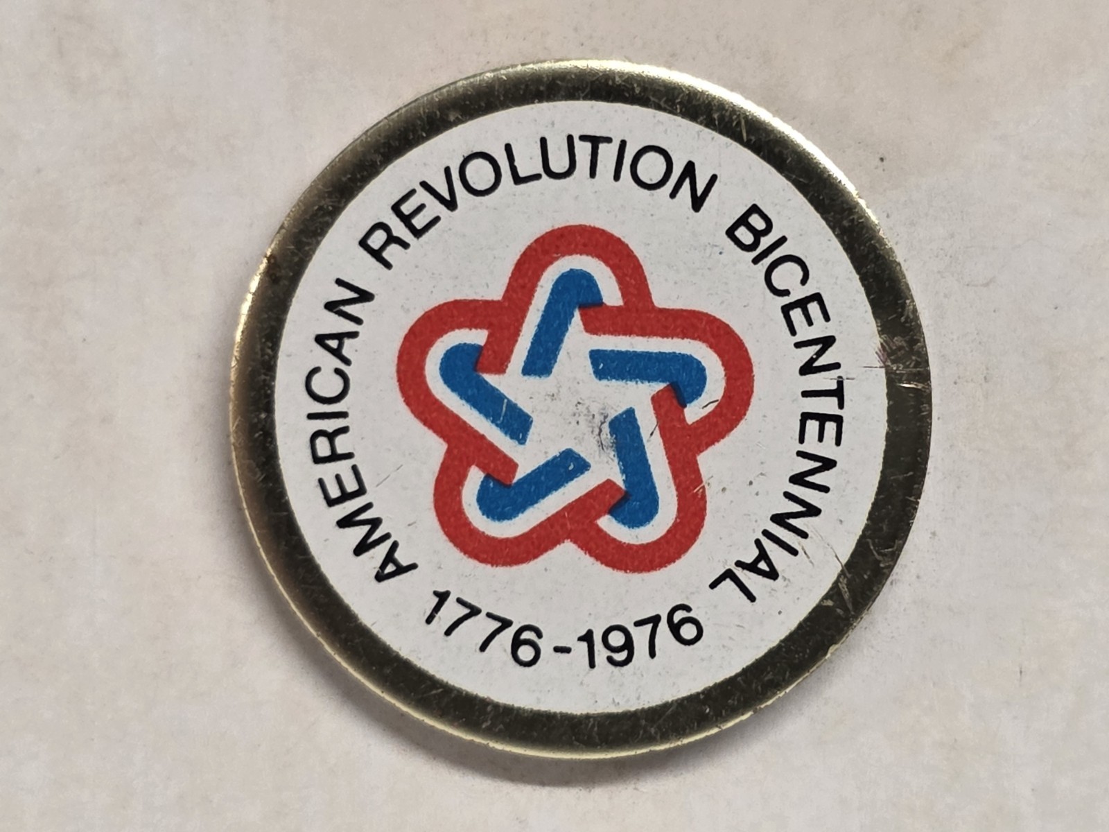 Vintage American Revolution Bicentennial 1776-1976  Lapel Pin