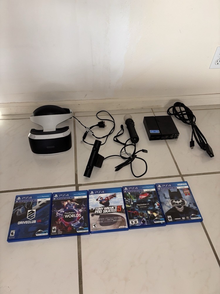 Sony PSVR Bundle Headset Camera 1 Controller 5 Games Free Shipping!