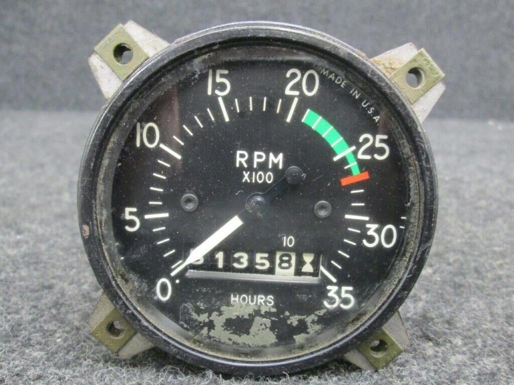 831047 Stewart Warner Tachometer