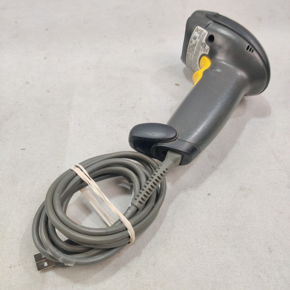 Motorola DS4208-SR00007WR Handheld USB Barcode Scanner with USB Cable