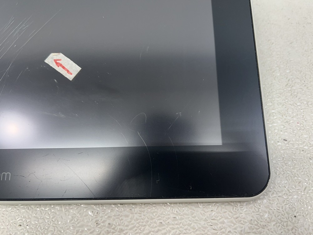 Wacom One Digital Drawing Tablet with Screen - 13.3 inch -