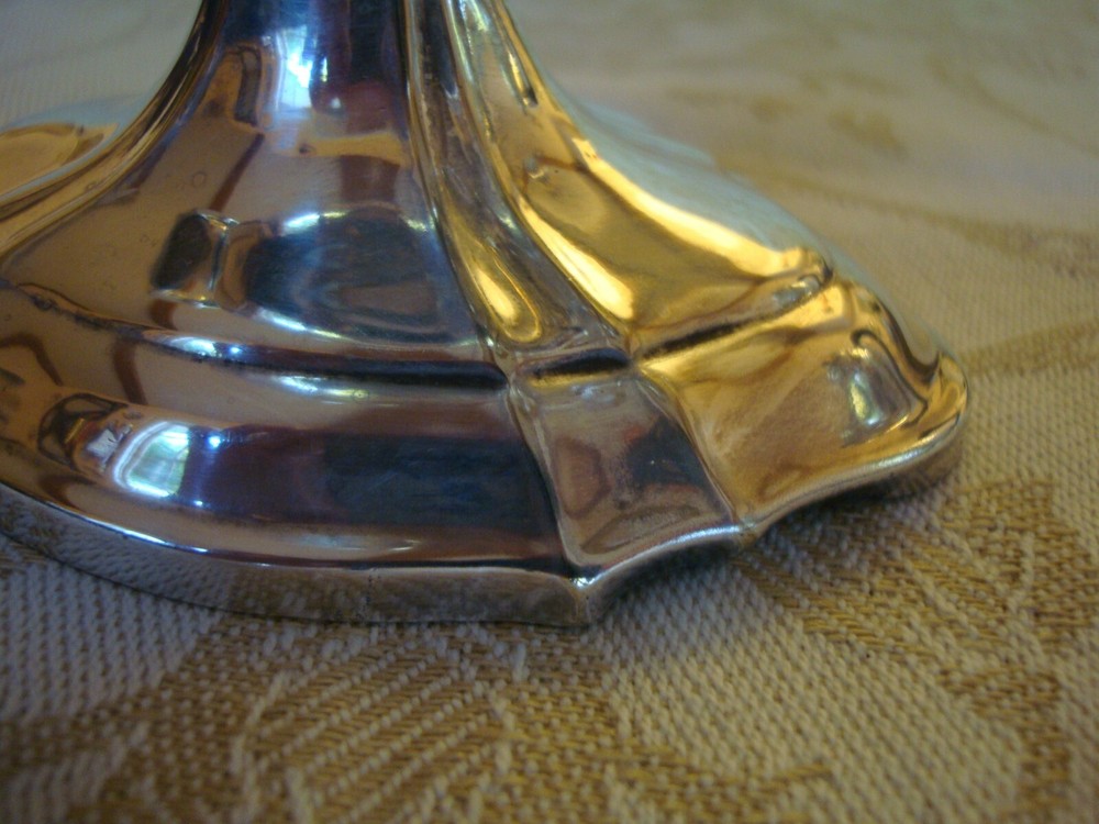 MERIDEN SILVER PLATE 1921 TEA POT, LARGE 11"