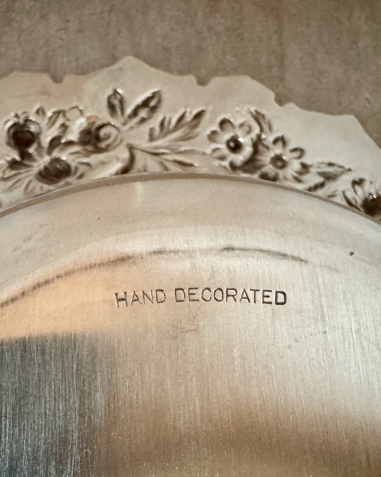 REPOUSSE PATTERN S KIRK & SON CO. HAND CHASED STERLING DEEP ROUND BOWL 11.2 OZT