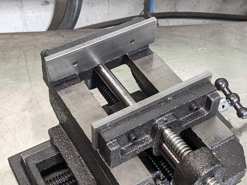 Horizontal Cross Slide Drill Press Vise 6" Jaw Width 6" Opening Capacity