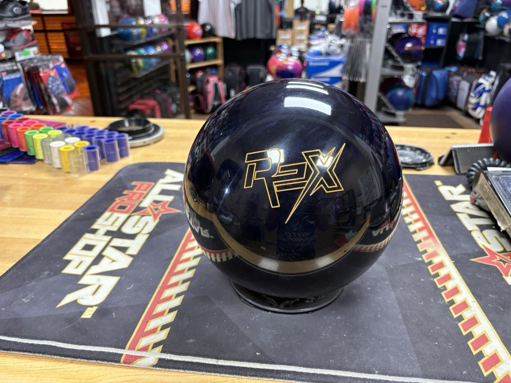 Used Storm Dark Code Bowling Ball 15lbs