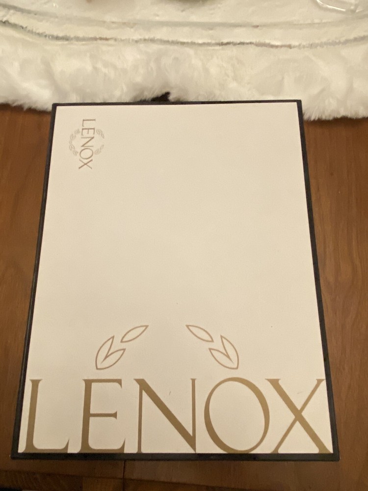 Lenox Leaves Design Chalkboard Cheeseboard Trivet 8 X 8