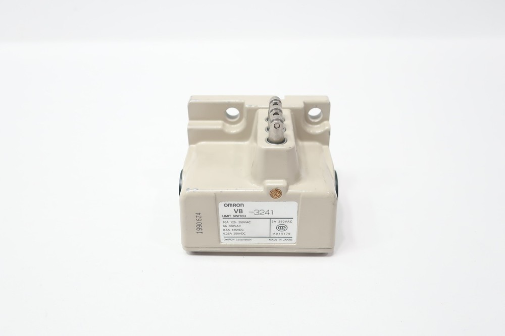 Omron VB-3241 Limit Switch 125/250v-ac