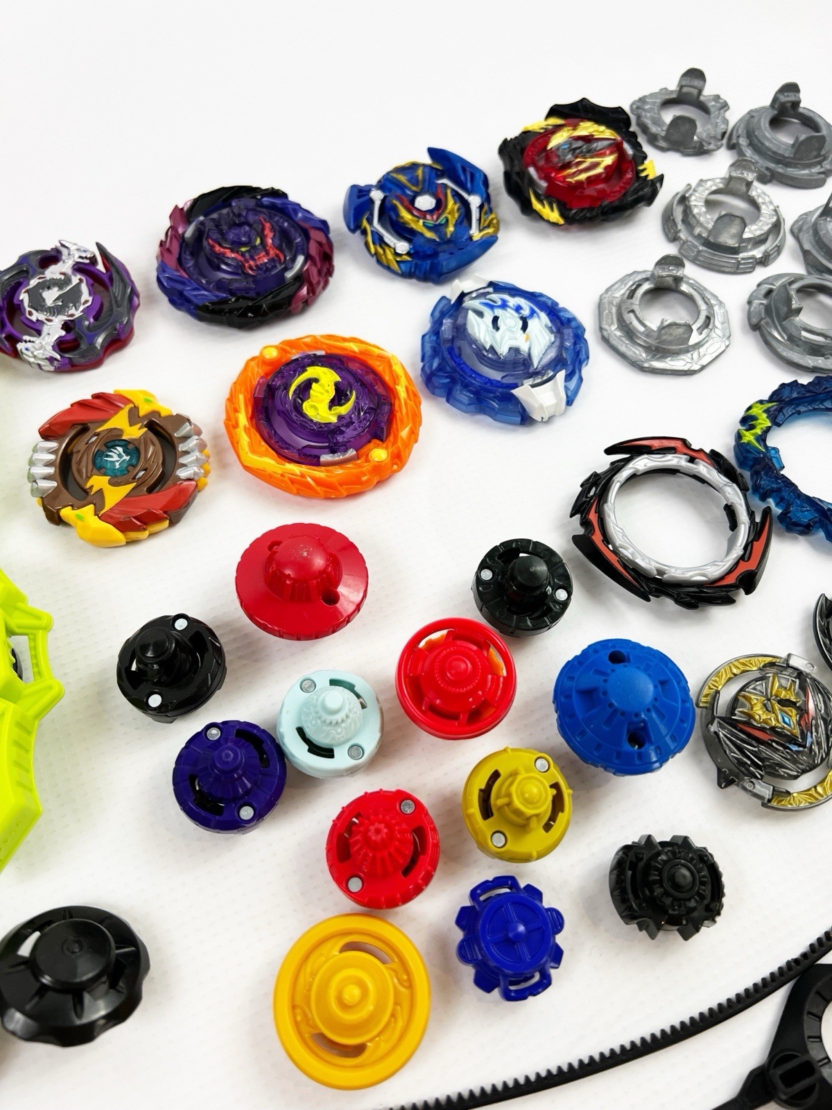 Large Lot of 30+ Beyblades Many Pieces Tops Parts Metal Cords Launchers HASBRO