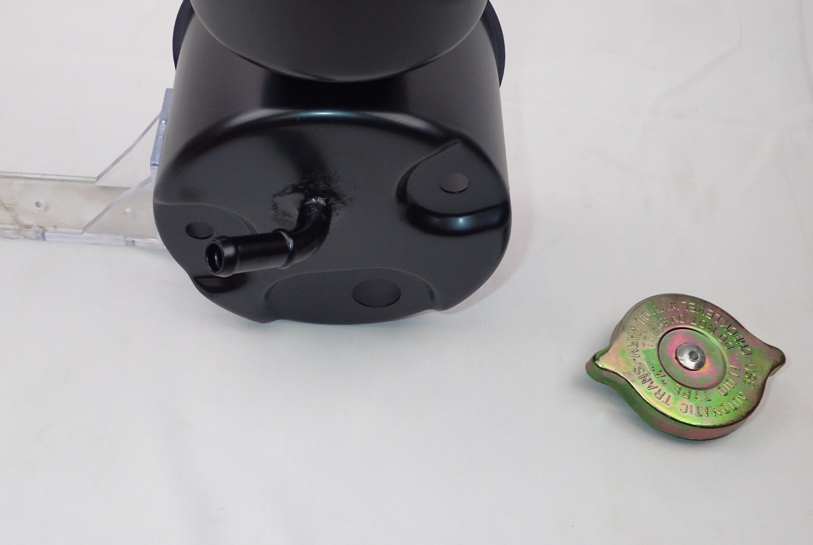 Sagniaw 143 Series power steering Reservoir c60 GMC international trucks 7840124