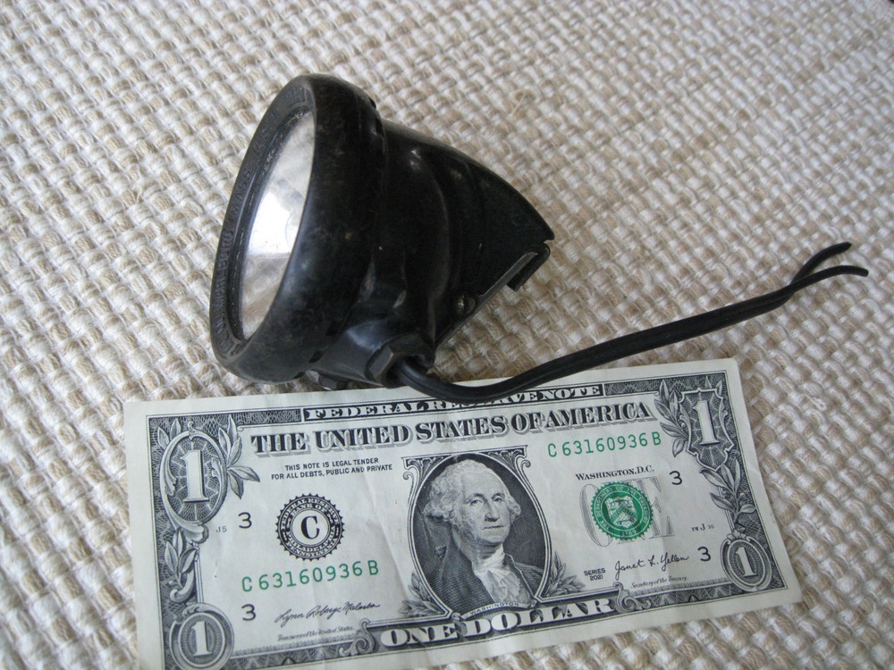 🇺🇸 😃 👍 🛠️ 🔥 vintage wheat electric mining lamp