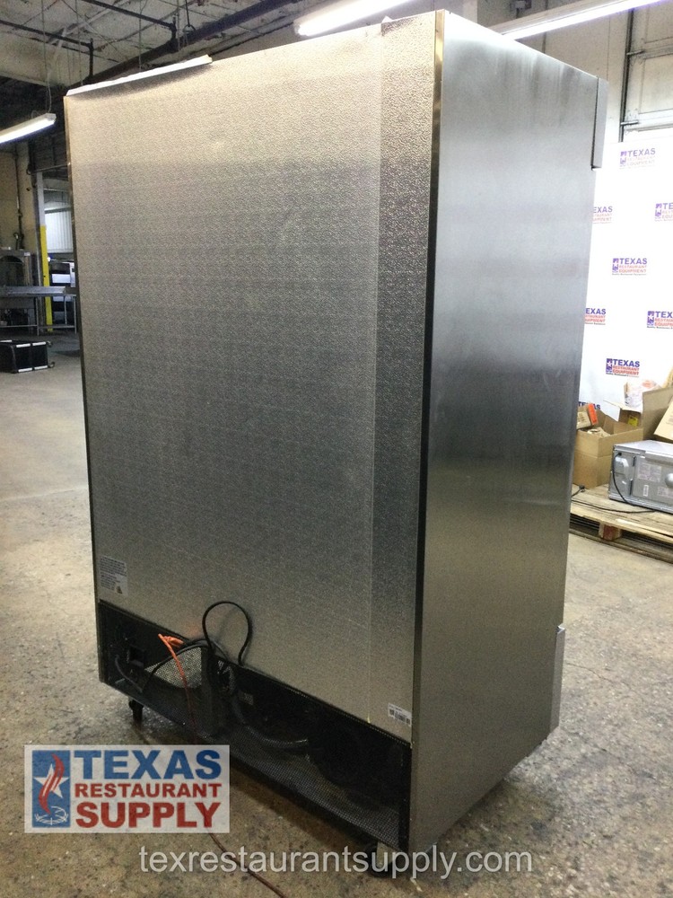 Avantco 178A49RHC 54” 2 Solid Door Refrigerator With Casters