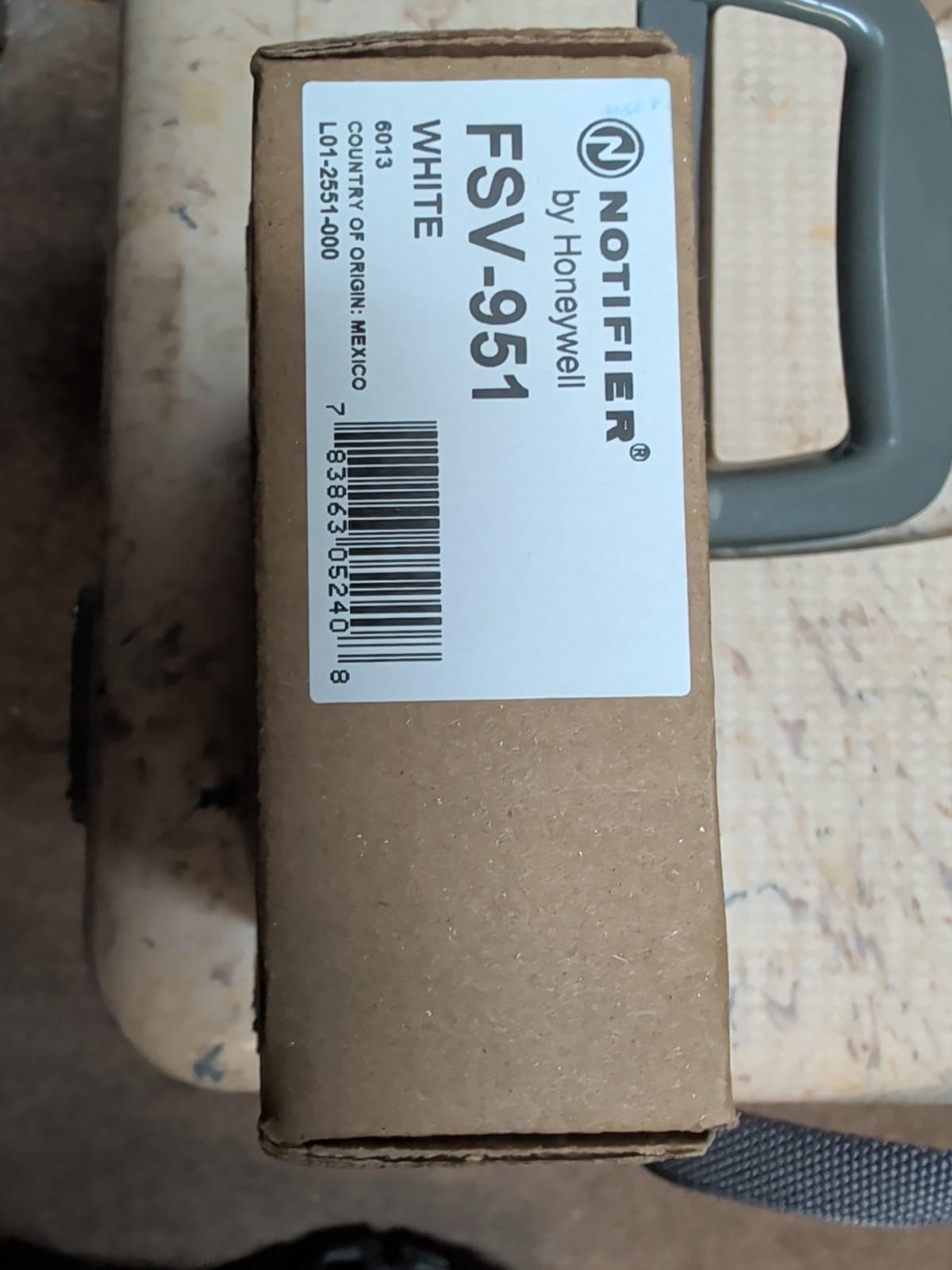 NOTIFIER FSV-951 INTELLIGENT HIGH-SENSITIVITY PHOTOELECTRIC SMOKE DETECTOR.