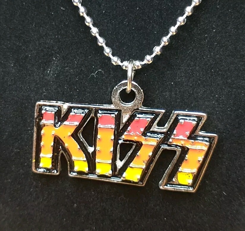 KISS - Necklace / Pendant, (Color)