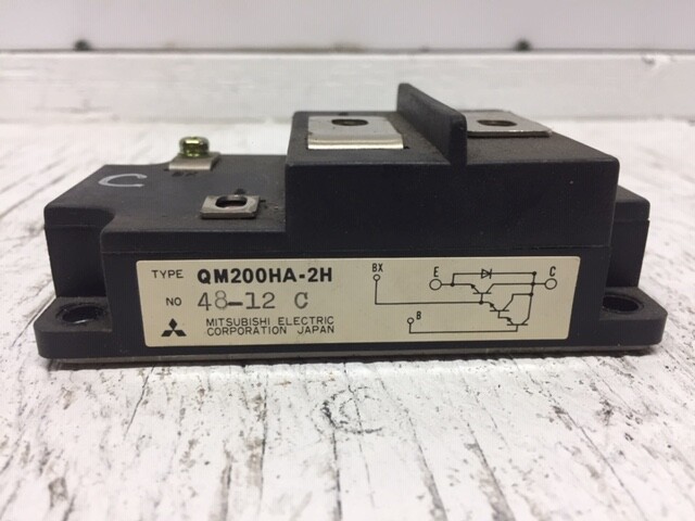 Mitsubishi Transistor Module QM200HA-2H
