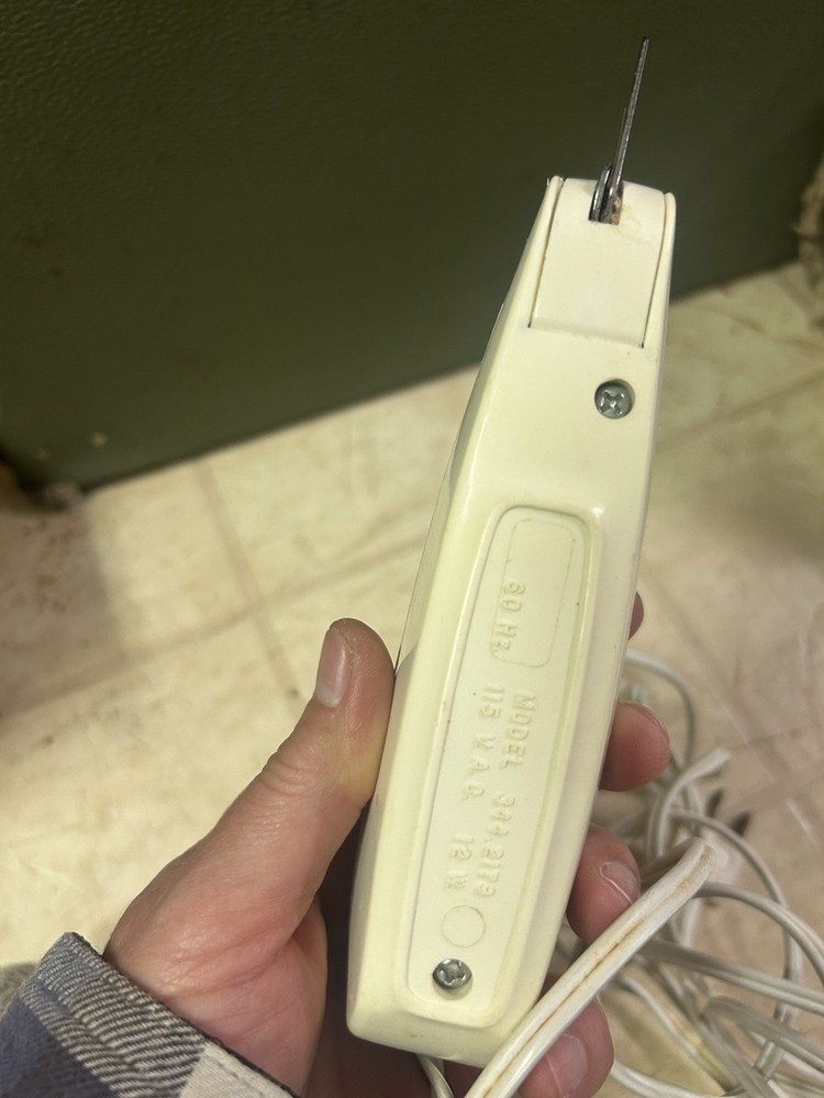 Sears Electric Fabric Scissors 2 Speed & Vantage electric scissors.