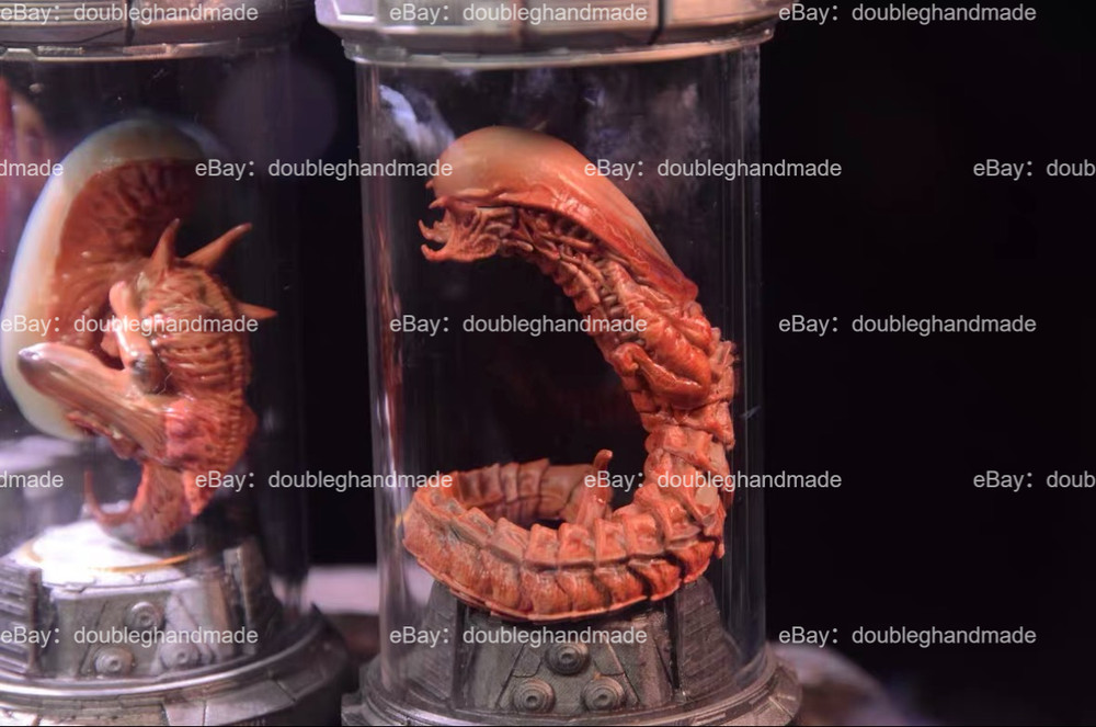 Alien Earth Set Specimen Model Display, Resin Material, Custom Made