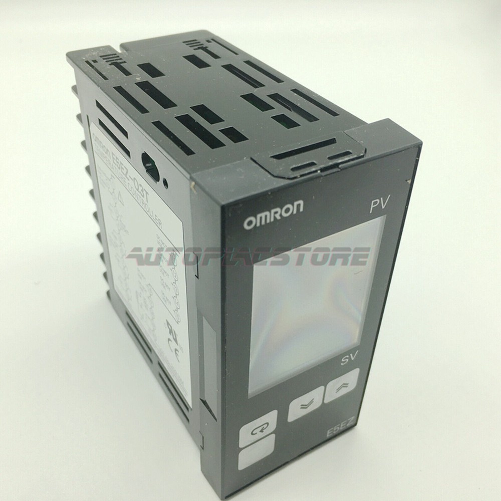 Omron E5EZ-Q3T Temperature Controller New Free Shipping E5EZQ3T 1PCS