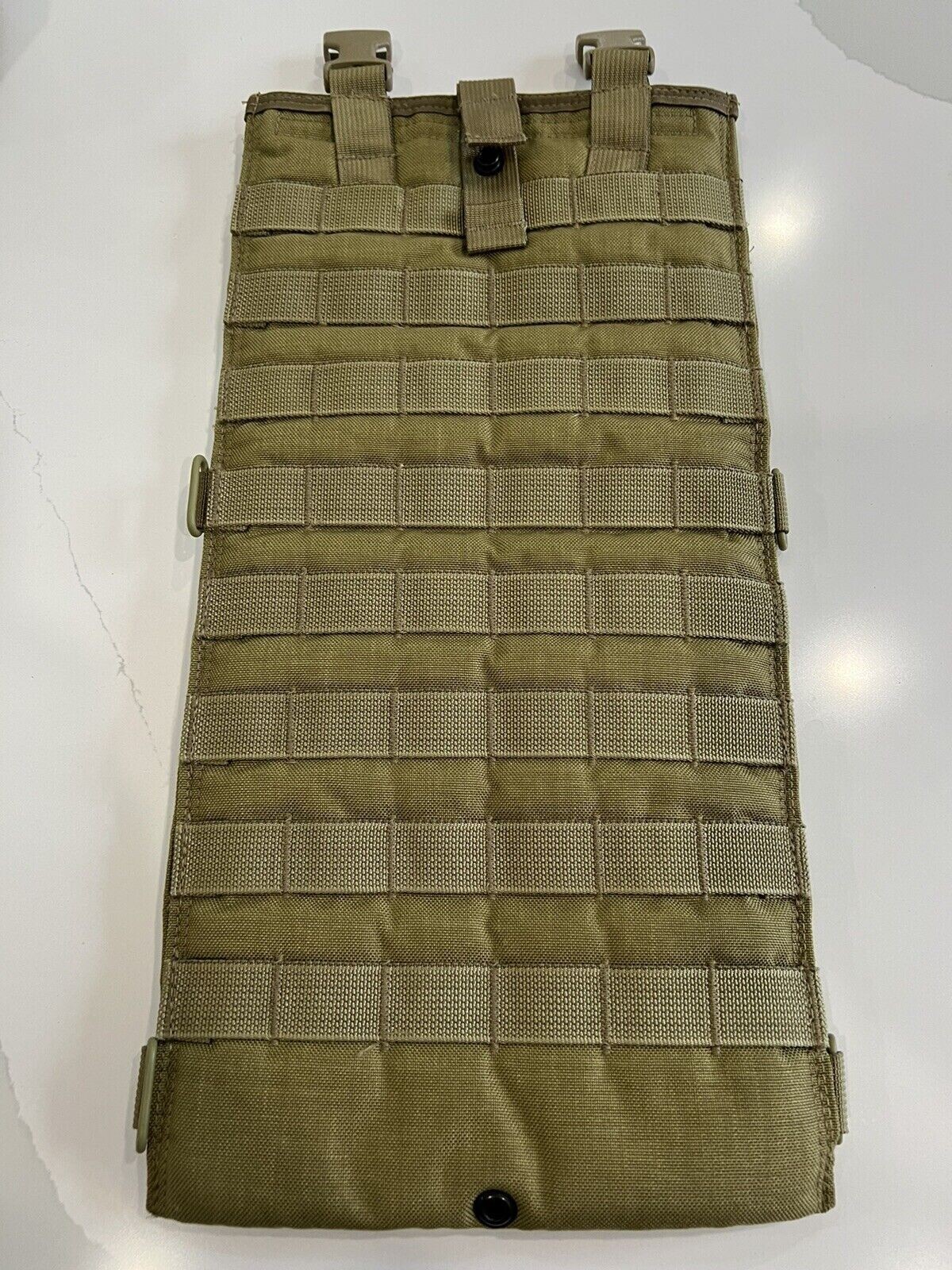 Eagle Industries Hydration Carrier, Insulated 100 oz Pouch Khaki, MOLLE, SFLCS