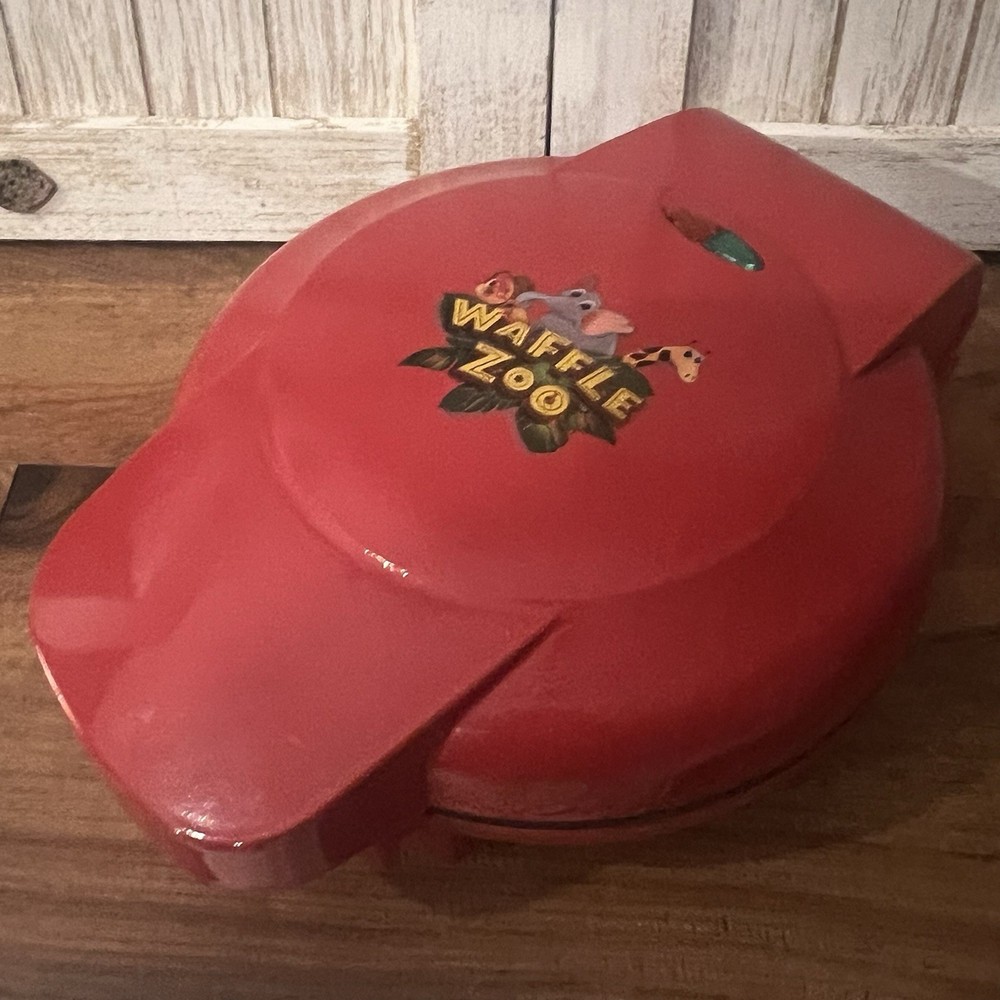 Waffle Zoo Animal Waffle Maker FS-65A Elephant, Giraffe & Lion Shape