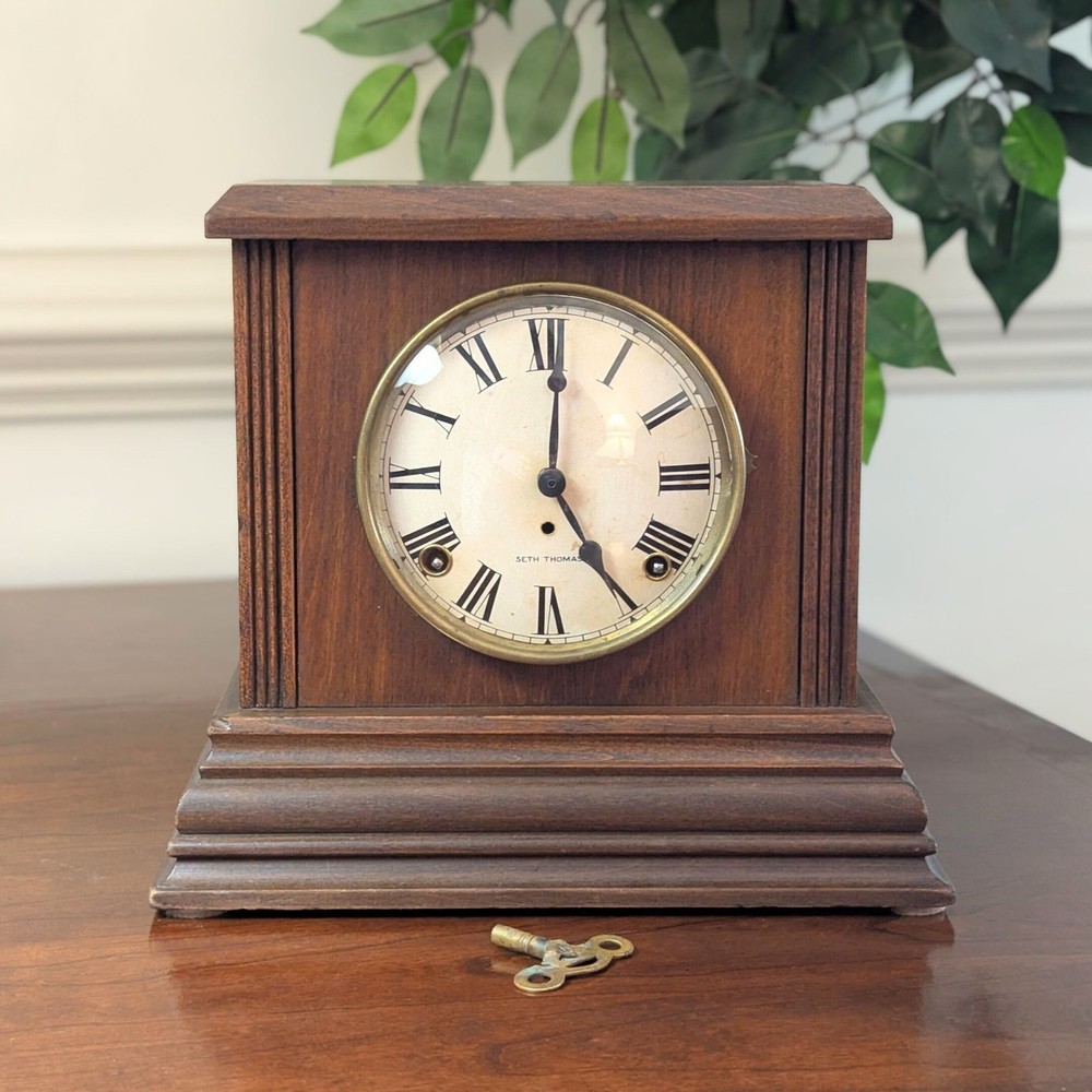 Seth Thomas 8-Day MCM Style Mantel Clock