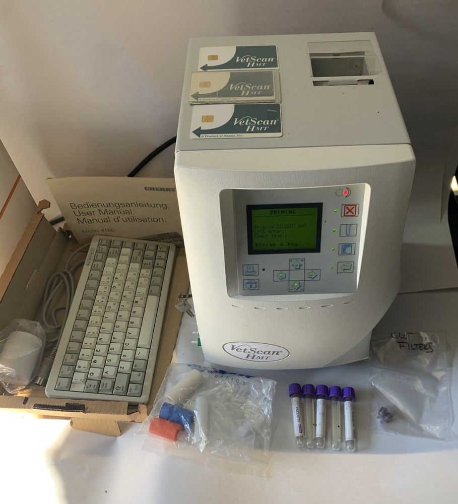 ABAXIS VETSCAN HMT HEMATOLOGY ANALYZER With Keyboard And Extras