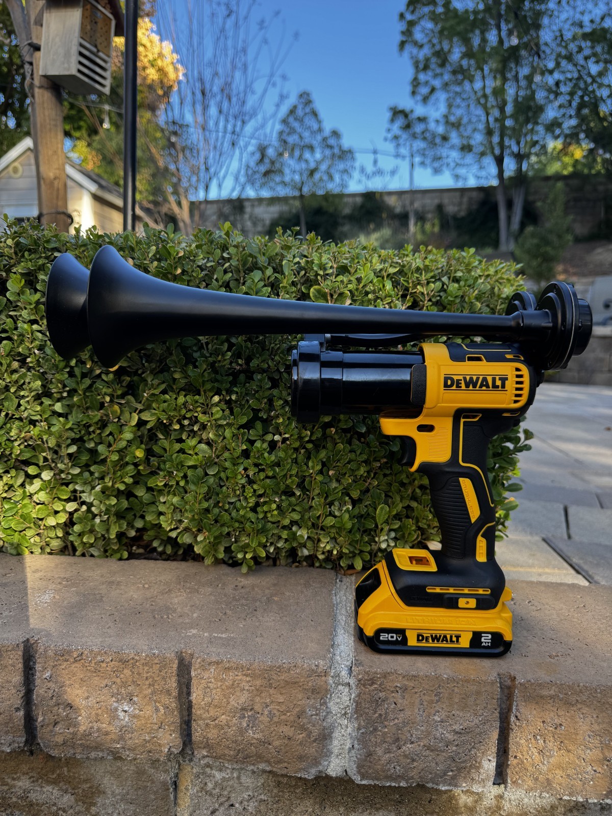 DeWalt Impact Air Train Horn Dual Black | 2026 Long Trumpets | Assembled in USA