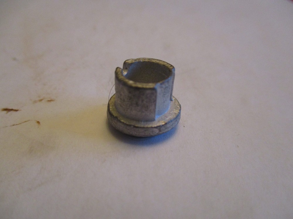 MARX REPLACEMENT SILVER METAL DOME TOP INSERT FOR SMOKE UNIT