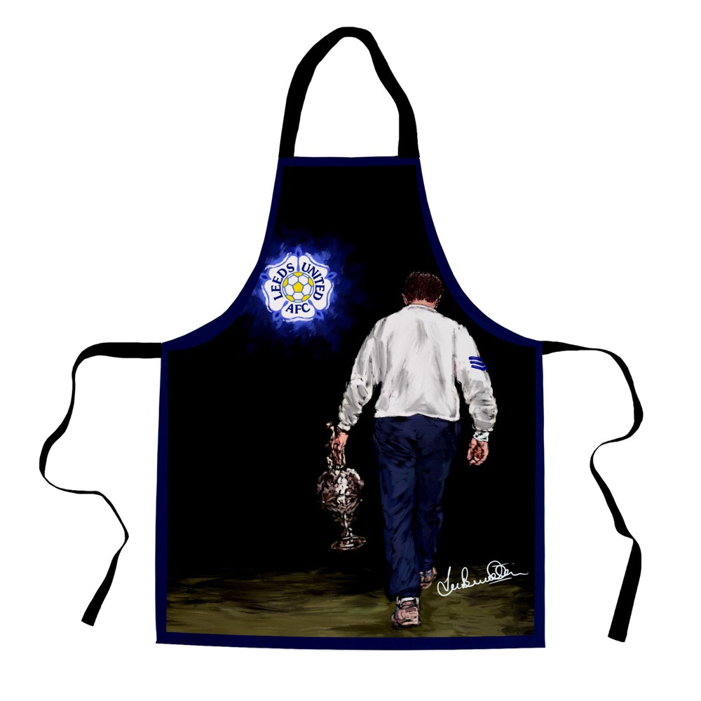 Leeds - Lee Buccilli - Trophy - Apron