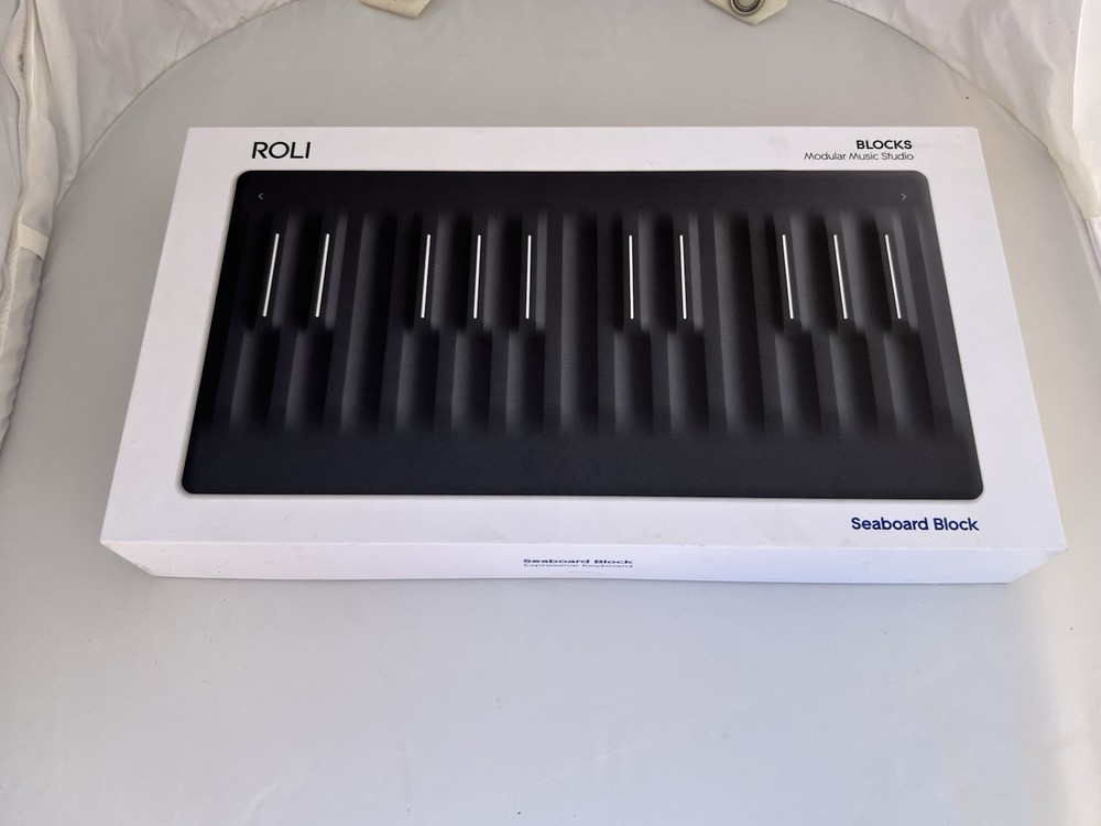 ROLI seaboard block  MODULAR MUSIC STUDIO
