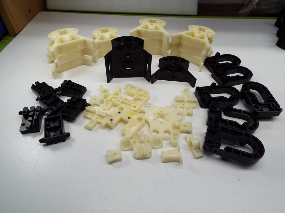 39 KOSSEL DELTA WHITE BLACK PLASTIC KIT SET CORNER FITTING FRAME VERTICAL BASE