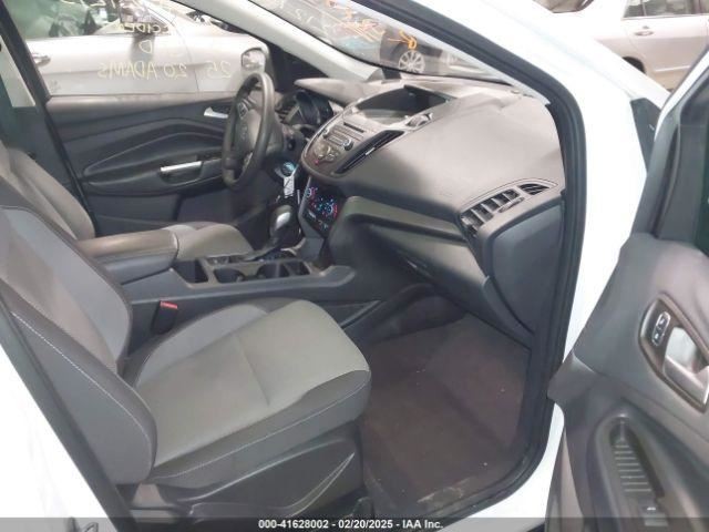 Fuse Box Engine Fits 18 ESCAPE 4594956