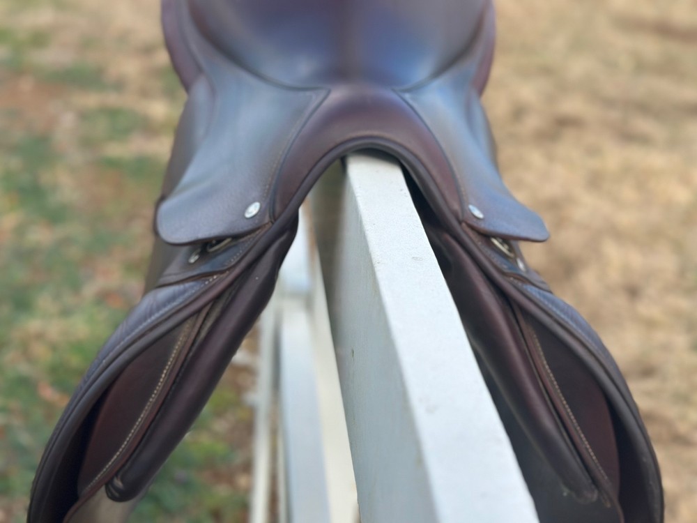 Devecoux Barritz 2AA Med Tree Butter Soft Excellent Condition